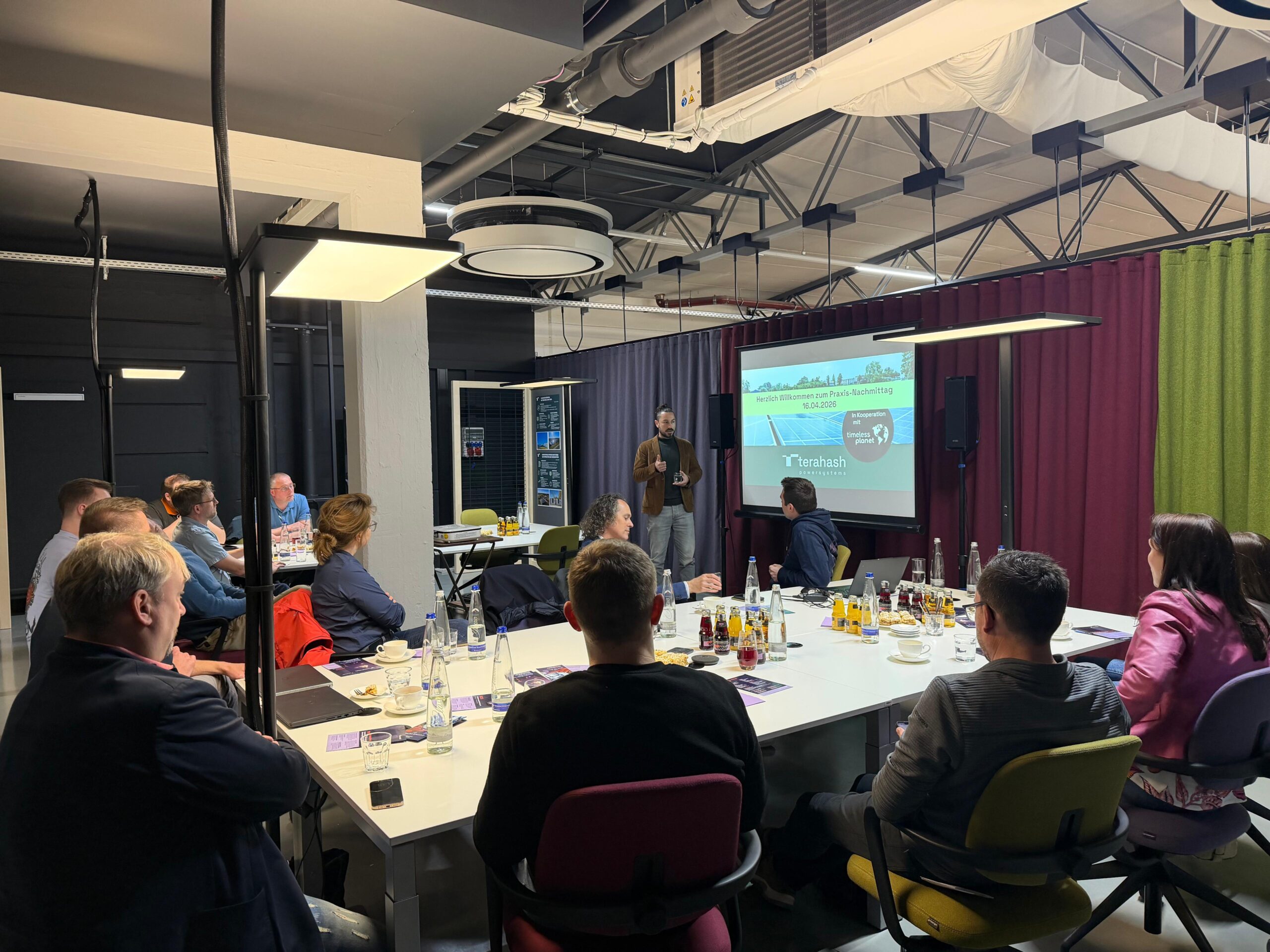 Prasxinachmittag mit terahash.powersystem udn Timeless Planet